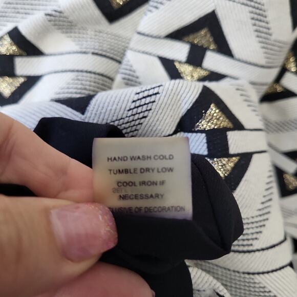 Sugarlips Womens Black White Sleeveless V Neck Cut Out Mini Dress Size Small - Picture 6 of 9